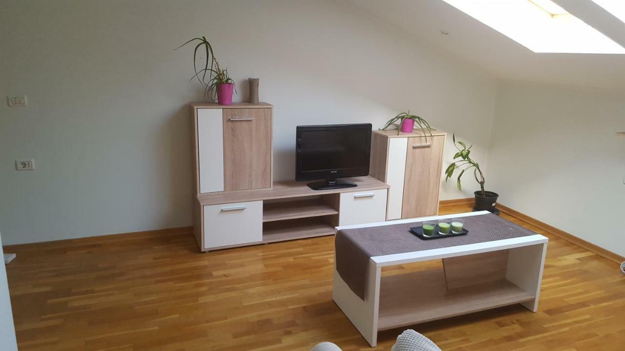 Apartment Sani Koper Exterior photo